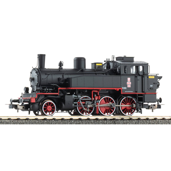 Lokomotywa parowa- Parowóz TKi3-210 ep.III PKP (Dekoder dźwięku i generator pary) Piko 50738